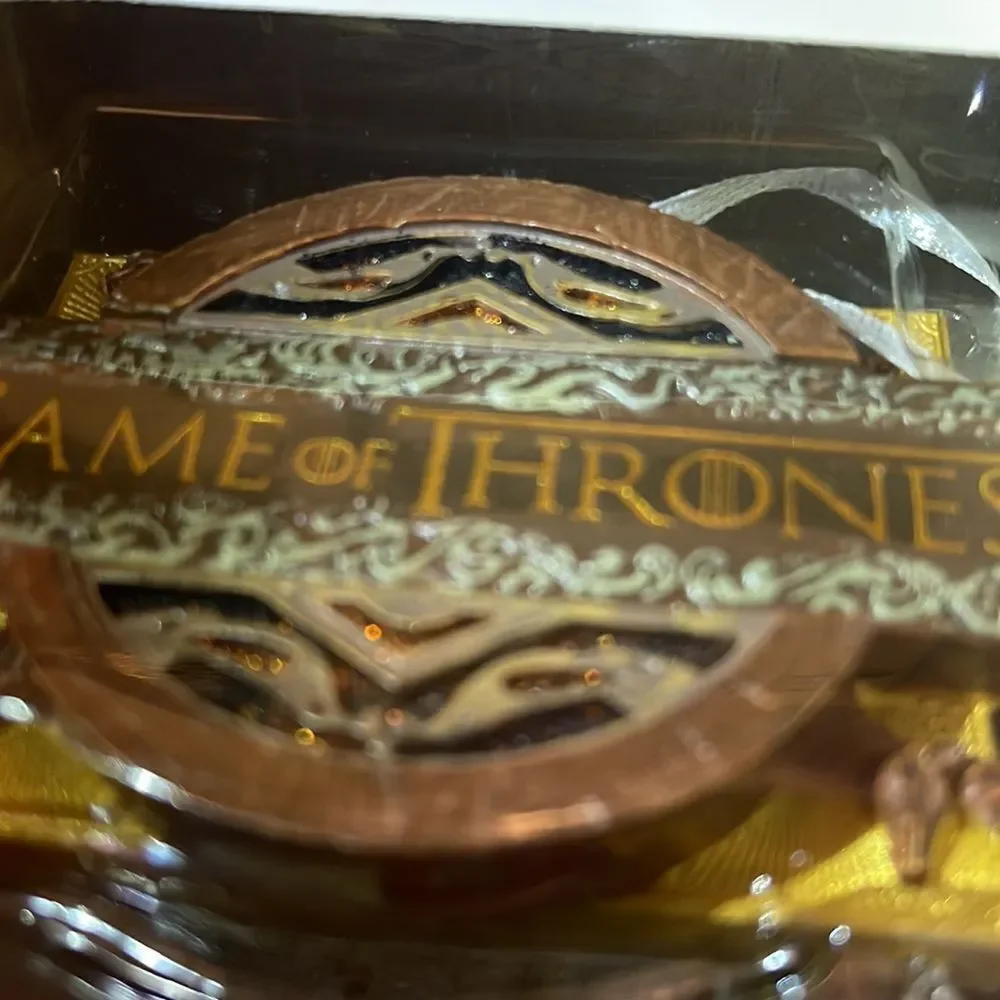 GOT game of thrones logo/arms/shield symbol hallmark ornament 2022